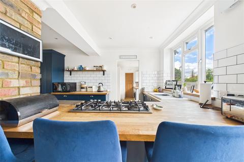11 Grazeley Road, Three Mile Cross, Reading, RG7 1BL