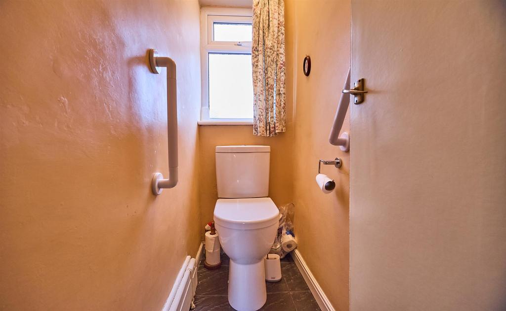 Separate WC