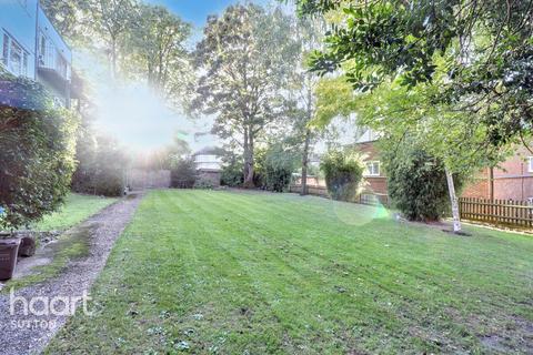 undefined, Cheam Road, Sutton