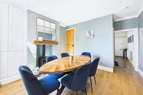 63 Walsall Road, Lichfield, WS13 8AD