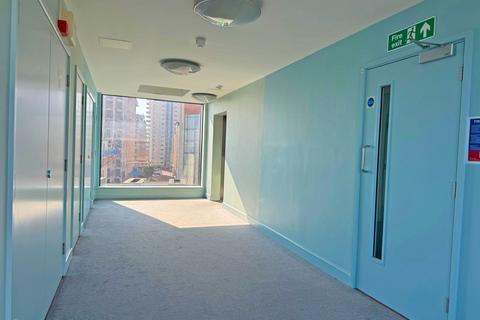 1 bedroom apartment for sale, Connaught Heights, 2 Agnes George Walk, London, E16