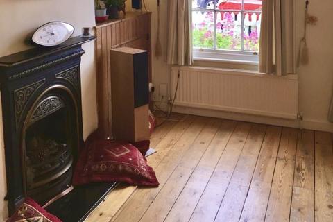 50 Alexandra Road, Englefield Green, Egham, TW20 0RR
