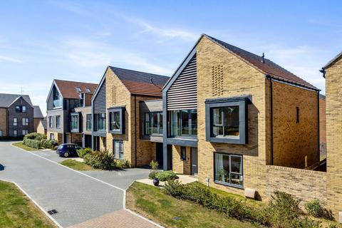 undefined, Songhurst Gardens, Crawley RH11