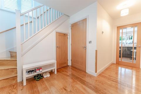 undefined, Modern executive home in Churchill