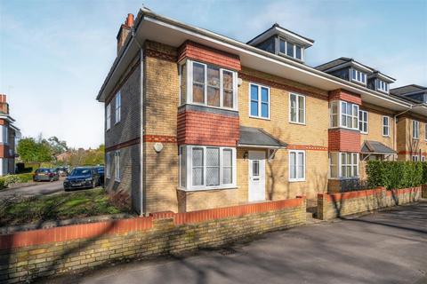 Woodmill Court, Ascot