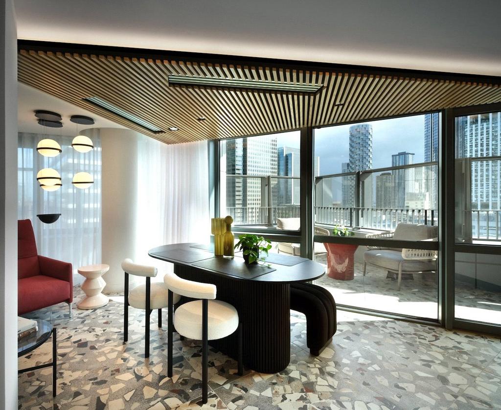 Business Lounge