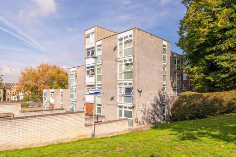 1 bedroom flat for sale, Alexandra Walk, Crystal Palace, London, SE19