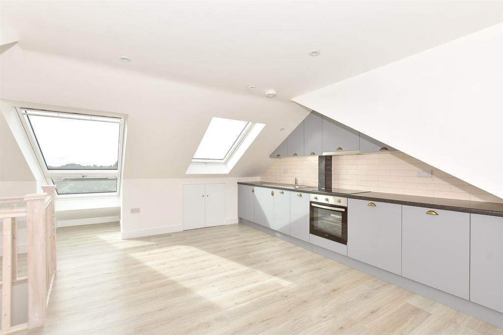 Lounge/Diner/ Kitchen