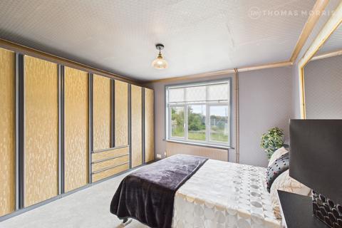 4 bedroom bungalow for sale, The Causeway, Royston SG8