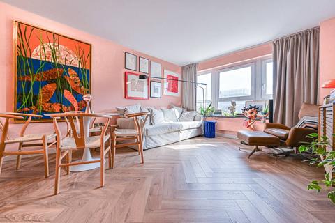 1 bedroom flat for sale, The Vista Building, Woolwich, London, SE18