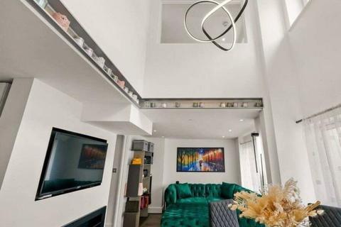 2 bedroom flat for sale, Building 22, Woolwich Riverside, London, SE18