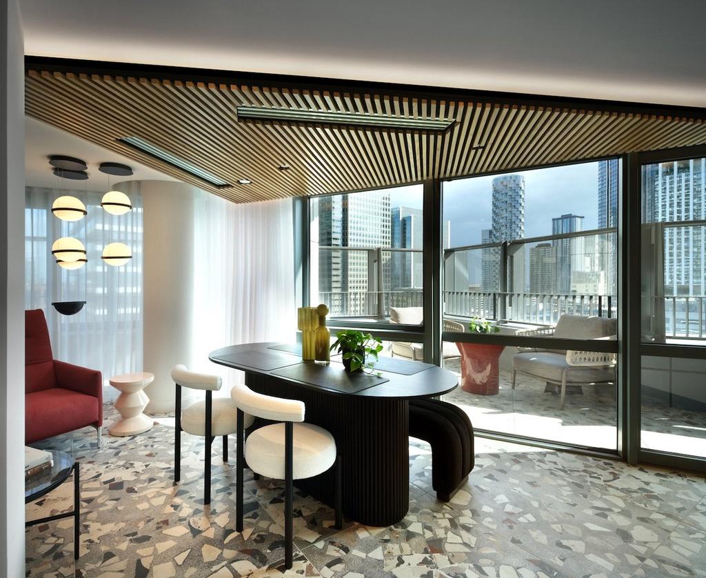 Business Lounge