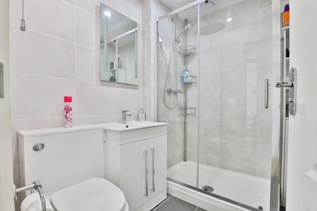 Shower 2.jpeg