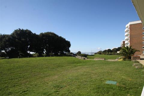 2 bedroom flat for sale, Grove Road, Bournemouth