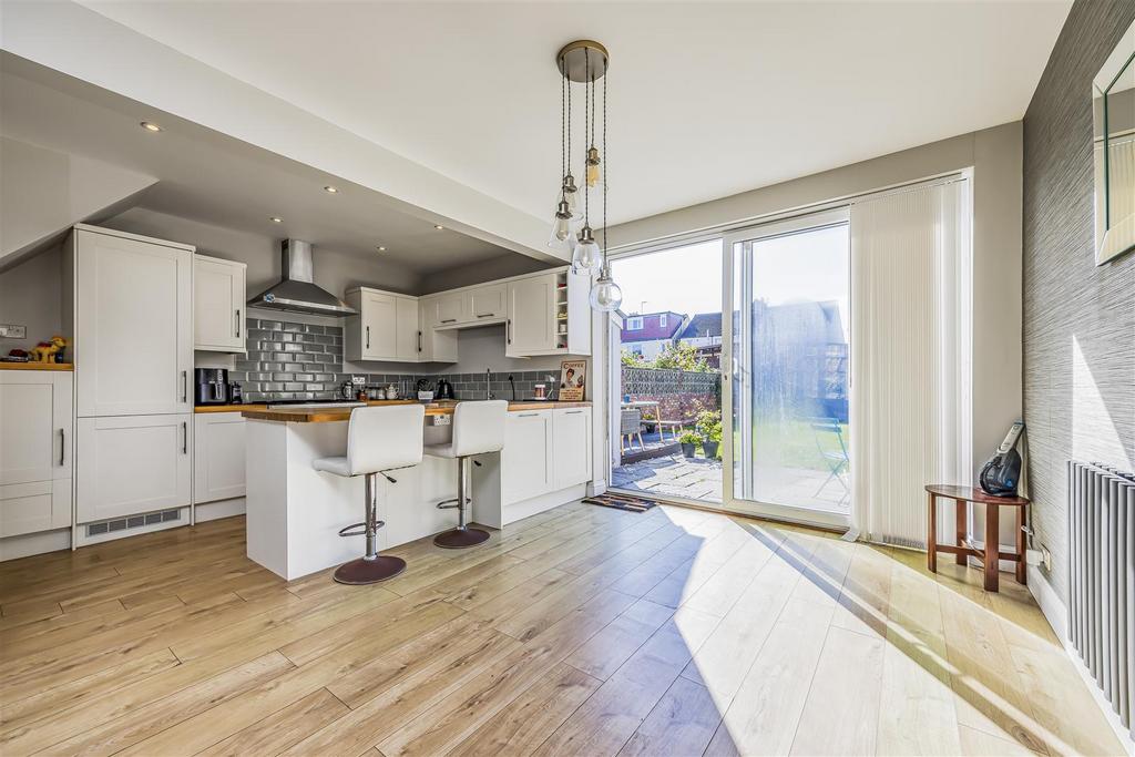 2 Wesley Grove, Copnor-Portico Marketing-Sold By-16.
