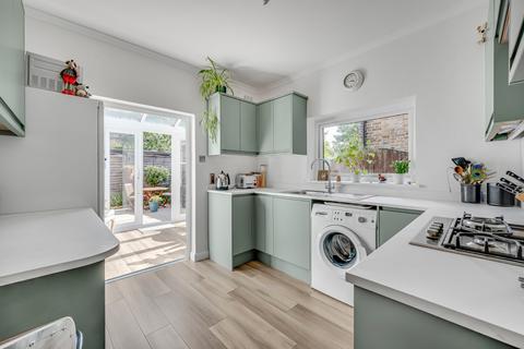 1 bedroom flat for sale, Broomsleigh Street, West Hampstead, London, NW6