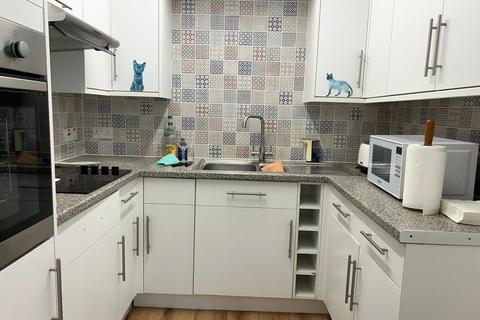 1 bedroom retirement property for sale, Belmaine Court, West Street, Worthing, West Sussex, BN11