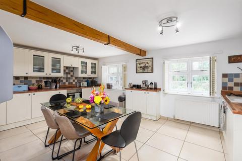 undefined, Taylor Lane, Holmpton