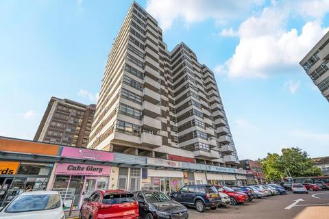 undefined, Sunbury-on-Thames,  Surrey,  TW16