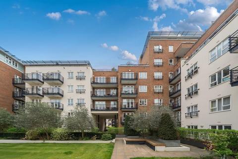 Kingston Upon Thames, Surrey, KT2