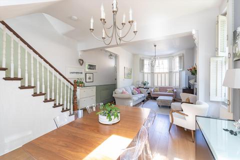 undefined, Ruvigny Gardens, London, SW15