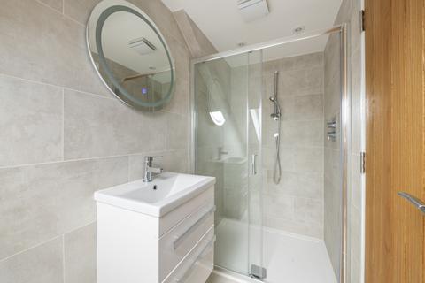 19 Osterley Park View Road, London, W7 2HG