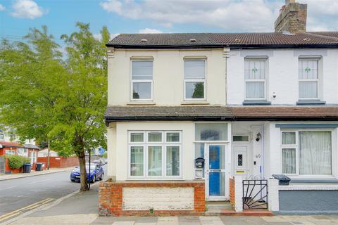2 bedroom flat for sale, Argyle Road, Edmonton