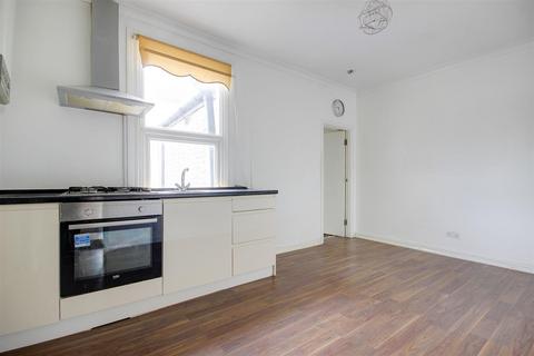 2 bedroom flat for sale, Argyle Road, Edmonton