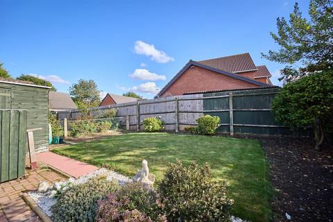 2 bedroom semi-detached house for sale, Trent Road, Hinckley
