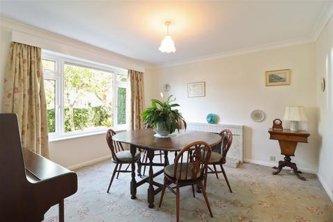 3 bedroom detached house for sale, Newbold Back Lane, Chesterfield S40