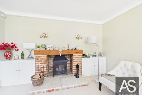 3 bedroom detached house for sale, Maple Avenue, Bexhill-On-Sea, TN39