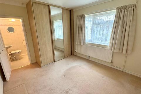 7 Dune View Road, Braunton, EX33 1DA
