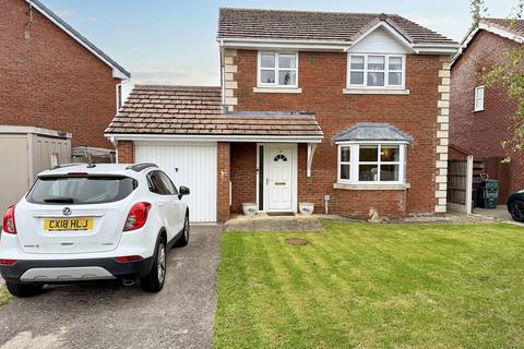 3 bedroom detached house for sale, Ffordd Y Berllan, Towyn, Abergele, LL22 9LZ