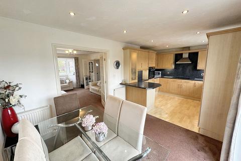 3 bedroom detached house for sale, Ffordd Y Berllan, Towyn, Abergele, LL22 9LZ