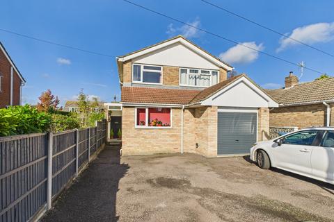 Tewkesbury Avenue, Fareham, PO15 6LL