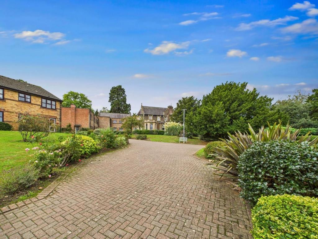 Stoneycroft