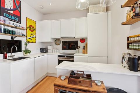 2 bedroom apartment for sale, Cathnor Road, London, W12