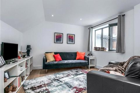2 bedroom apartment for sale, Bermondsey Street, London, SE1