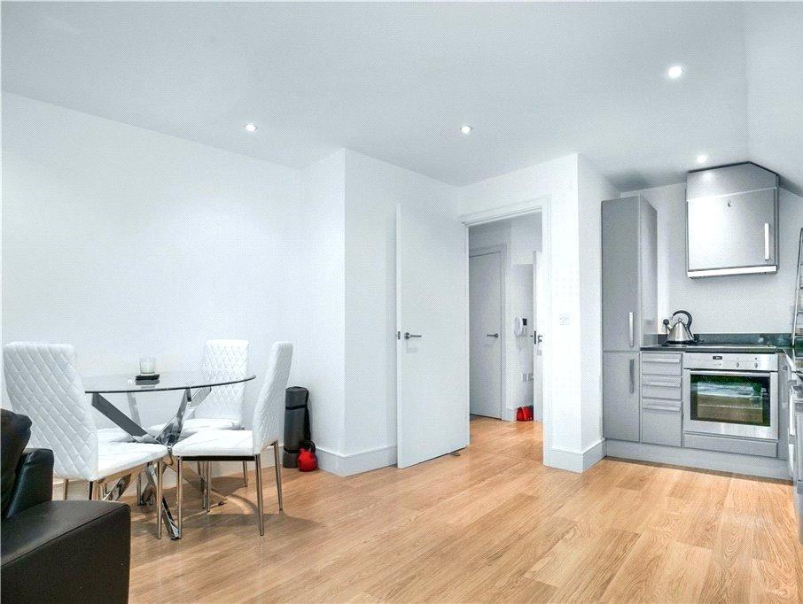 Reception/Kitchen