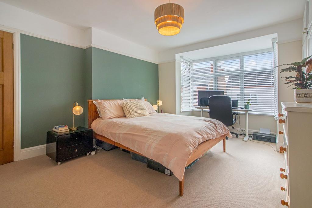 Bed 1