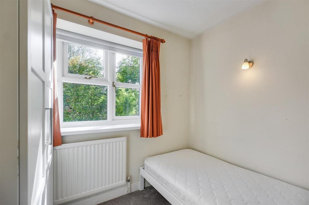 Bedroom 2 1.jpeg