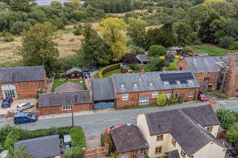 undefined, Old Stafford Road, Slade Heath, WV10