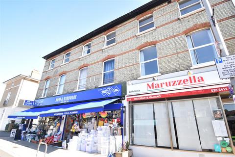 2 bedroom flat to rent, Ewell Road, Surbiton