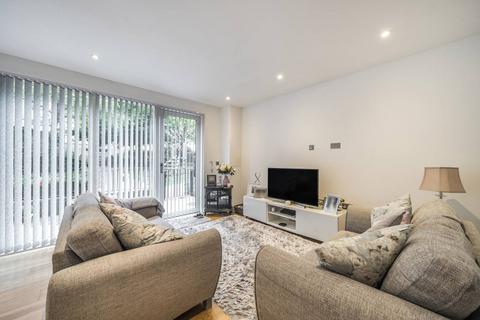 Cambridge Avenue, North Maida Vale, London, NW6