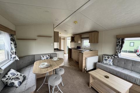 undefined, Levens LA8