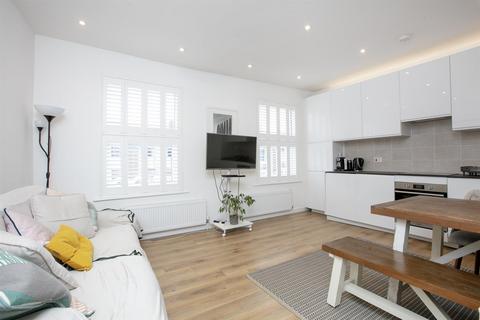 2 bedroom flat for sale, Kirkwood Road, Nunhead, SE15