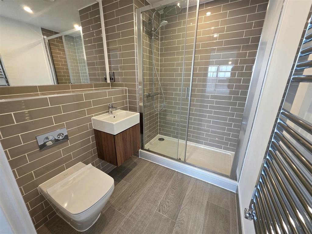 Ensuite