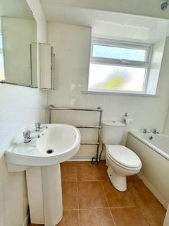 30 Arden Drive, Torquay, TQ2 6DZ