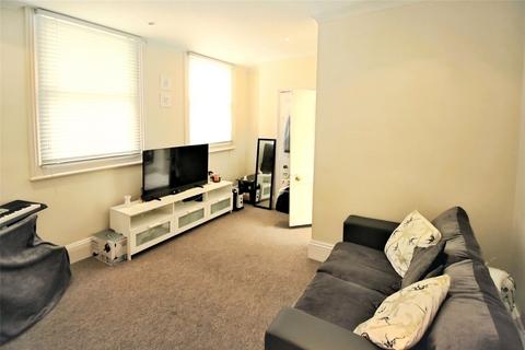 1 bedroom flat to rent, Adelaide Crescent, East Sussex BN3
