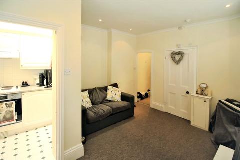 1 bedroom flat to rent, Adelaide Crescent, East Sussex BN3